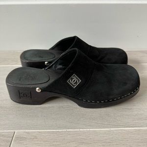 Chanel Mules/Clogs Suede Black